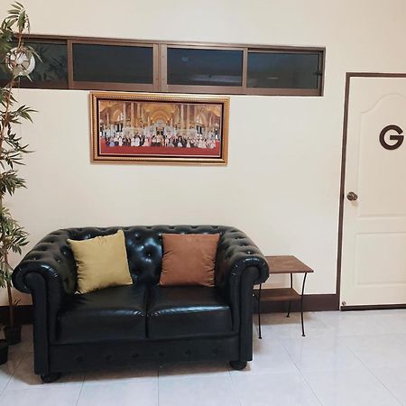 Inncome Hostel Chiang Mai Exterior photo